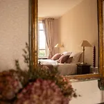 Bed and Breakfast D'hotes Chateau De Lussac (Gironde)