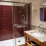Château De Alojamento de Acomodação e Pequeno-almoço Lussac (Gironde)