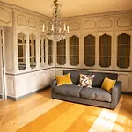 D'hotes Chateau De Lussac (Gironde)