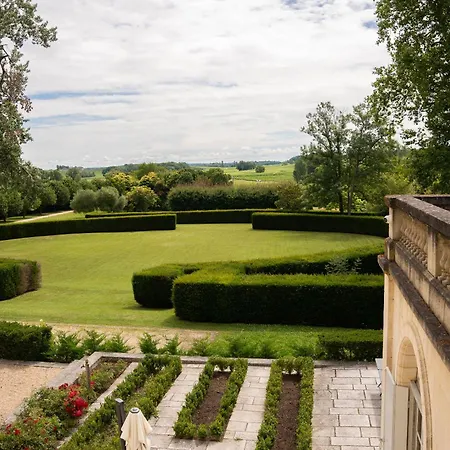 Bed & Breakfast Chateau De Lussac *