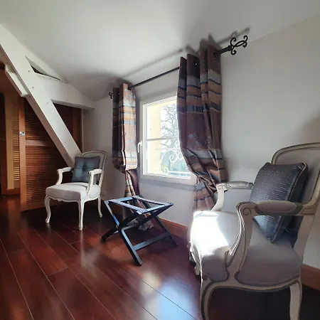 D'hotes Chateau De 3* Lussac