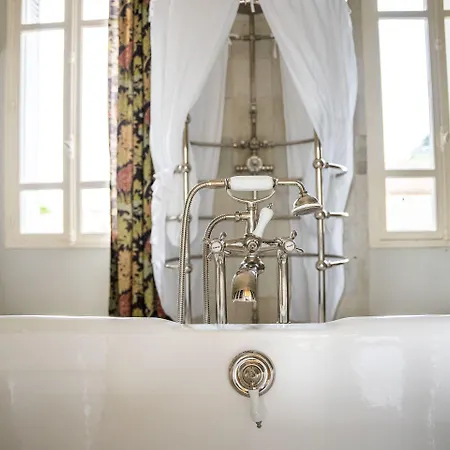 Chateau De Bed and Breakfast