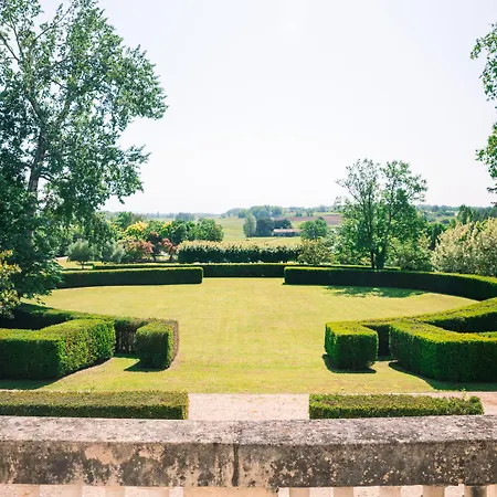 Bed & Breakfast D'hotes Chateau De Lussac (Gironde)