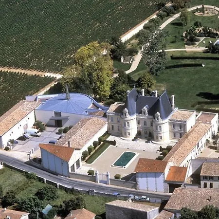 Chateau De Lussac *