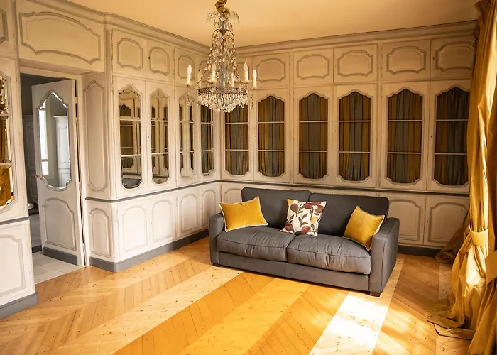 D'hotes Chateau De 3*