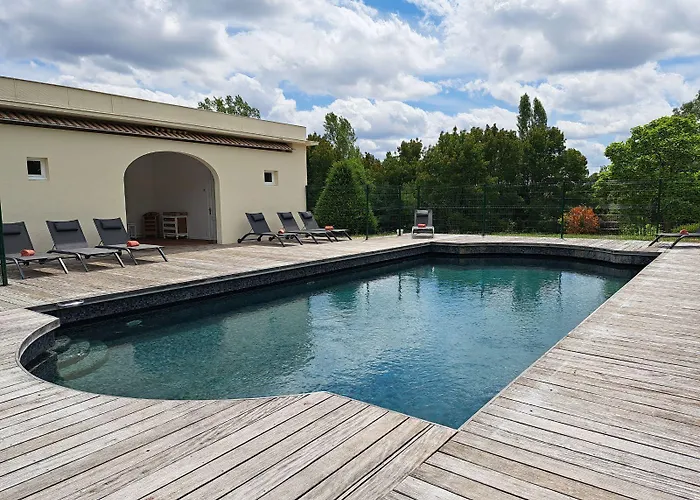 D'hotes Chateau De Lussac (Gironde)