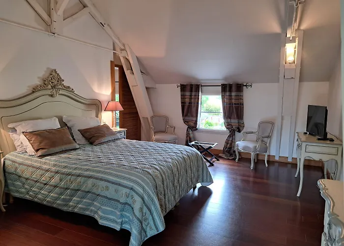 D'hotes Chateau De Bed and breakfast